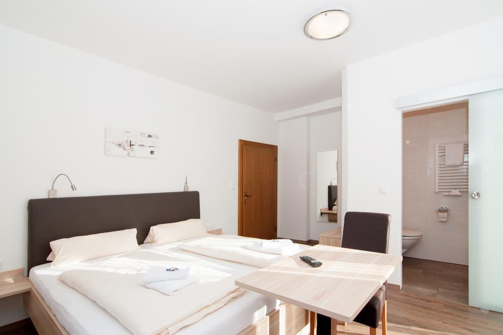 Restaurant - Pension - Café Konditorei Hassler Berg im Drautal Zimmer foto
